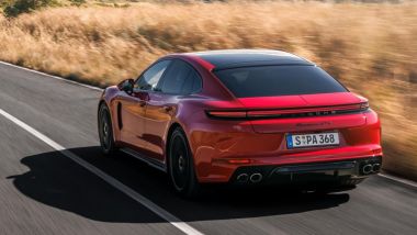 Nuova Panamera GTS la più adatta alla guida sportiva