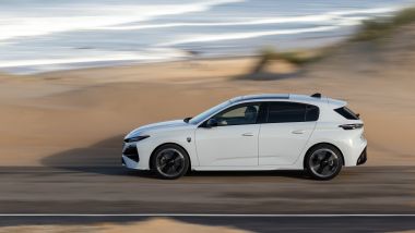 Nuova Peugeot 308: una compatta agile in città e confortevole sulle lunghe distanze