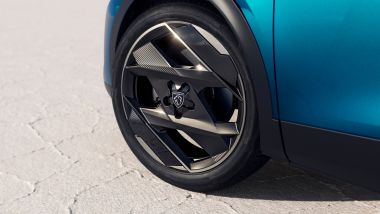 Nuova Peugeot 408, i cerchi in lega aerodinamici