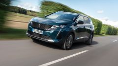 Peugeot 5008 2021: prova (anche video) e prezzi del SUV 7 posti 