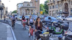 La nuova pista ciclabile di corso Buenos Aires a Milano: ecco come cambierà