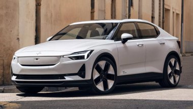 Nuova Polestar 2: il modello attuale si evolverà in modo netto per design e tecnologia