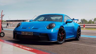 Nuova Porsche 911 GT3: la coupé tedesca ai box