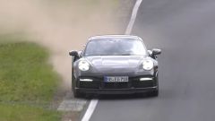 Video nuova Porsche 911 con motore ibrido in pista