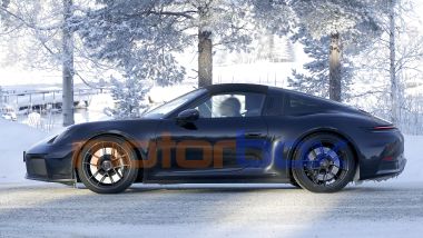 Nuova Porsche 911 Targa: il profilo rimane sostanzialmente uguale a oggi