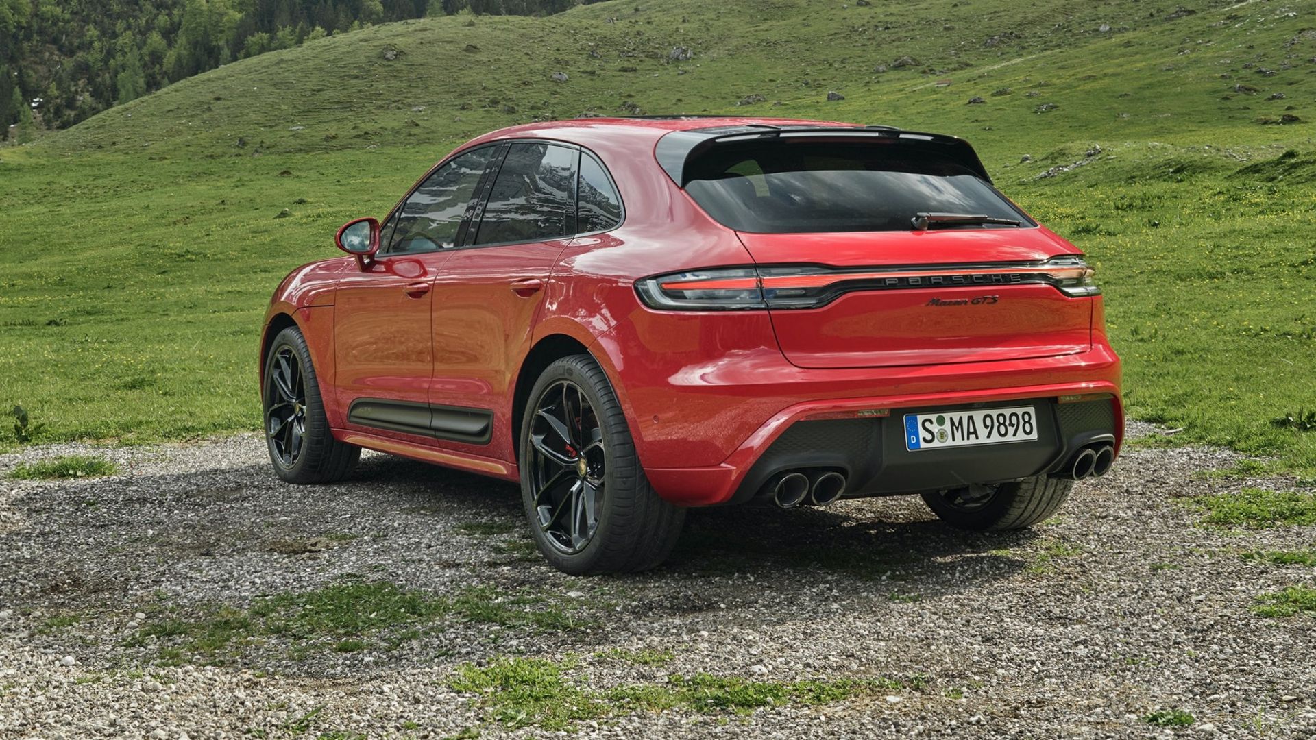 Nuova Porsche Macan 2021 facelift potenza, prezzo, uscita. Video