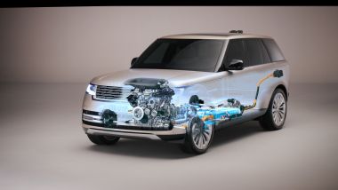 Nuova Range Rover 2022: la versione plug-in hybrid arriverà dopo il lancio delle mild-hybrid