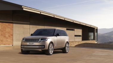 Nuova Range Rover 2022: visuale di 3/4 anteriore