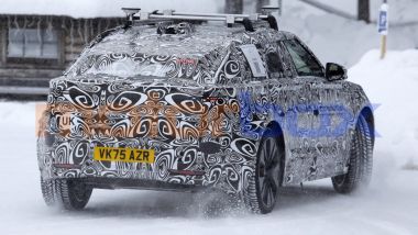 Nuova Range Rover Velar: per le versioni al top si parla di potenze nell'ordine dei 1.000 CV