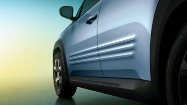 Nuova Renault 4 E-Tech Electric: le linee scolpite sulla fiancata del crossover