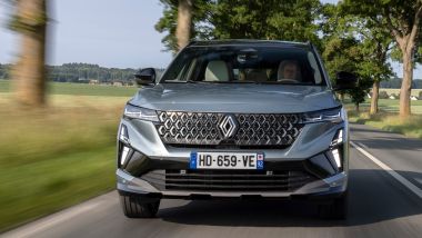 Nuova Renault Espace 2025, è l'ora di un test drive