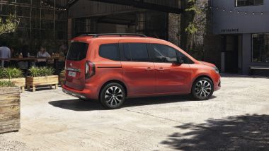 Nuova Renault Kangoo 2021: visuale laterale