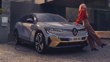 Nuova Renault Mégane E-Tech, da compatta a crossover (elettrico)