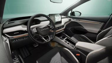 Nuova Skoda Elrioq: abitacolo spazioso e con plancia del tutto digitale