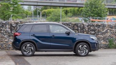 Nuova Suzuki Vitara 2024: le dimensioni non cambiano