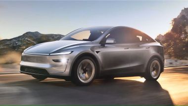 Nuova Tesla Model Y 2025: Paese che vai, prezzo che troverai