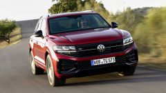Volkswagen Touareg 2023, prezzi e listino del maxi-SUV tedesco