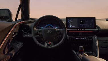 Nuova Toyota C-HR, interni rivoluzionati