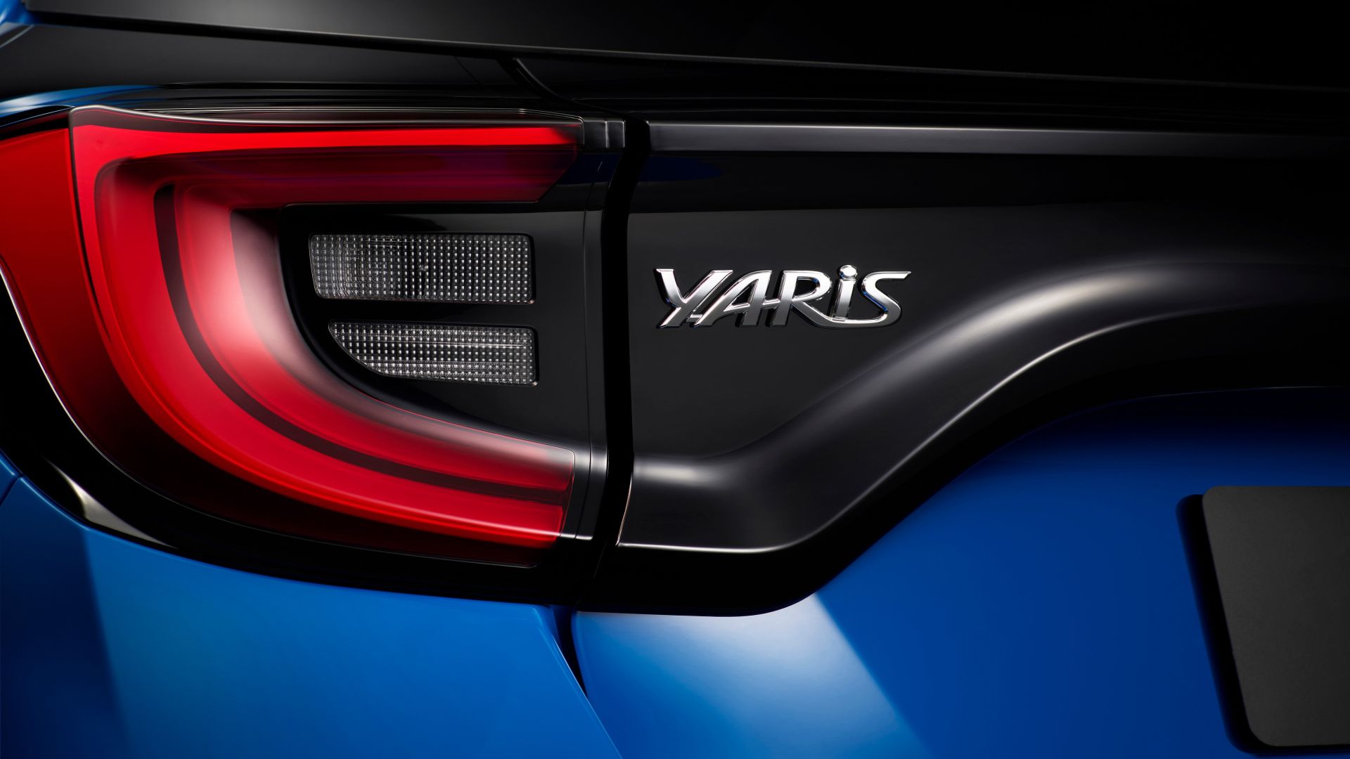 Toyota Yaris Hybrid, Configuratore e Listino Nuovo