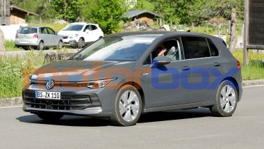 Scheda Tecnica E Foto Spia Di Nuova Volkswagen Golf 2024