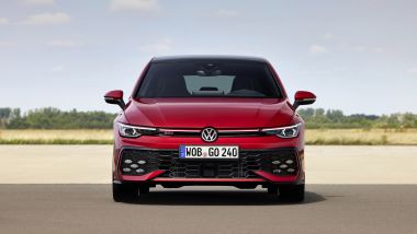 Nuova Volkswagen Golf GTI 2024: il motore eroga ora 265 CV