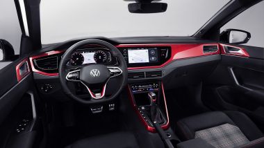 Nuova Volkswagen Polo GTI 2021: abitacolo sportivo