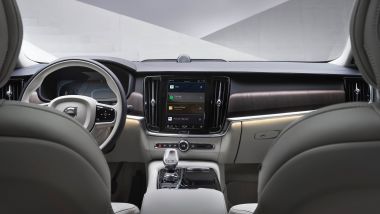 Nuova Volvo XC60 2021: l'abitacolo sarà aggiornato con inediti rivestimenti in tessuto