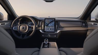 Nuova Volvo XC90 2025, la plancia