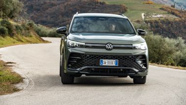 Nuova VW Tiguan eHybrid, l'ibrido plug-in da guinness