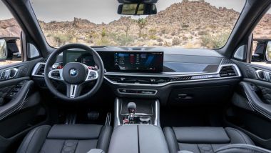 Nuove BMW X5 M e X6 M Competition: gli interni della X5