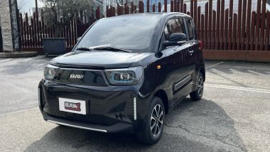 Nuovo BAW1: un momento di sosta durante il test drive con il quadriciclo BEV L7