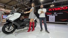 Kymco AK575 Premium 2025: motore, potenza, prezzo, data d'arrivo