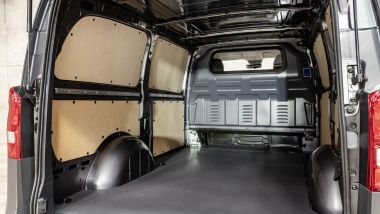 Nuovo Mercedes Vito 2020: il vano di carico della versione Furgone