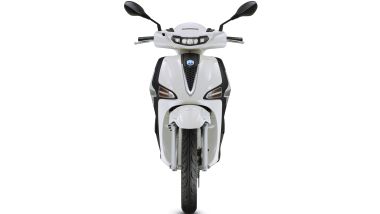 Nuovo Piaggio Liberty 125 2025: vista frontale