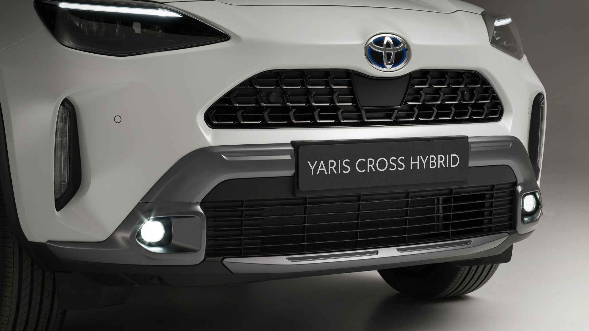 Nuovo SUV compatto 2021 Toyota Yaris Cross Adventure ...