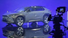 Nuovo SUV elettrico Subaru Solterra (2022): la presentazione video