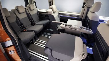 Nuovo Volkswagen Multivan: sedili pieghevoli