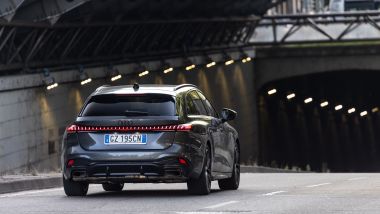 Oltre 100 km di autonomia in full electric