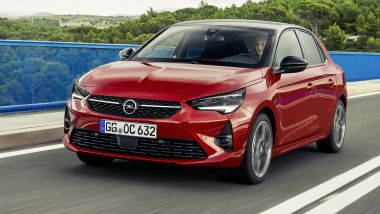 Opel Corsa Blitz: la versione termica si compra online