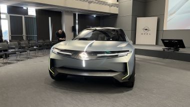 Opel Experimental: dal 2025 Opel produrrà solo auto elettriche