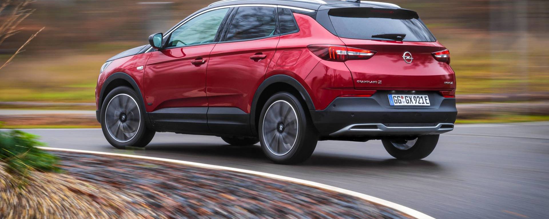 Video Opel Grandland X Hybrid4 2020 La Prova Del Suv Plug In Motorbox