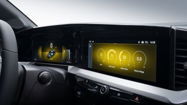 Opel Mokka GSE: il display specifico con i parametri di guida del B-SUV