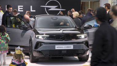 Opel Mokka GSE: ma oggi Stellantis sull'EV scala una marcia