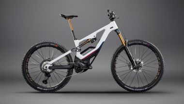 Ora Alpine A290 è anche una e-bike