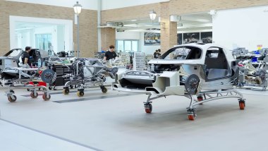 Pagani: la realizzazione delle supercar italiane ha costi elevatissimi