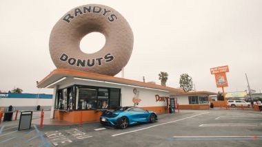 Pato O'Ward da Randy's Donuts