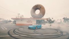 Pato O'Ward: in video donut a bordo di McLaren 765LT Spider