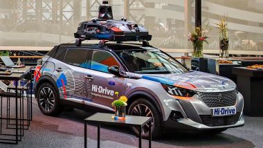 Peugeot 2008 versione ''robotaxi''