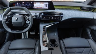 Peugeot 3008/5008, il caratteristico posto guida