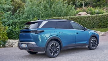 Peugeot 5008 Hybrid, 3/4 posteriore